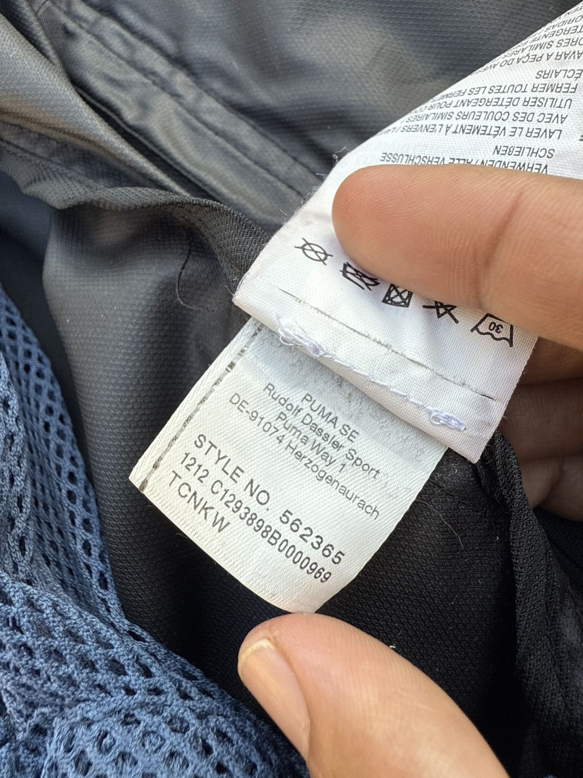 Hussein Chalayan × Puma 💥ARCHIVED💥 Rare! Detachable Tactical Vest & Jacket Size US S / EU 44-46 / 1 - 10 Thumbnail