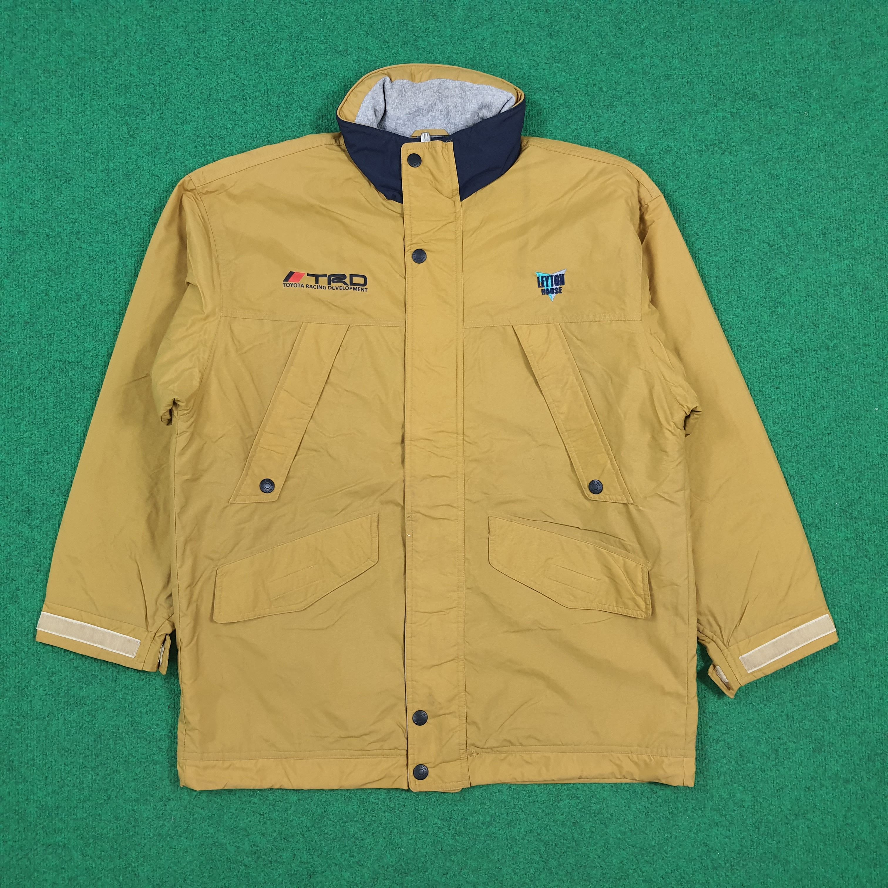 Japanese Brand Vintage TRD Toyota Japan Motorsports Custom Jacket C308N26 Size US L / EU 52-54 / 3 - 3 Thumbnail