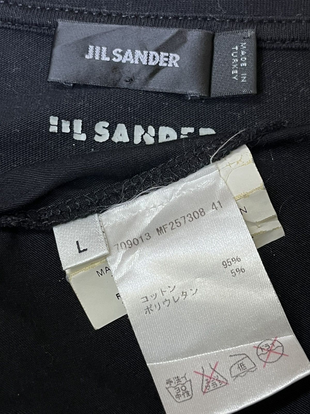 Jil Sander JIL SANDER V-NECK PLAIN TEE SHIRT. Size US L / EU 52-54 / 3 - 7 Thumbnail