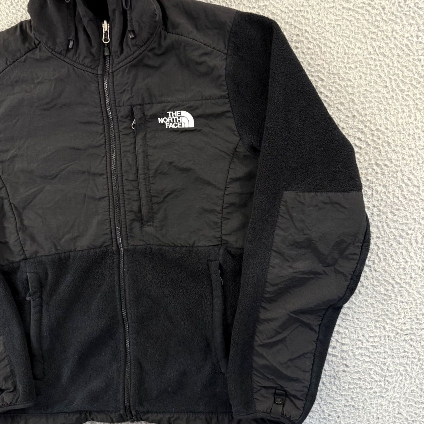 The North Face VINTAGE The North Face Denali Jacket Womens Medium Black Denali Osito Hooded Zip Fleece Outdoor Size M / US 6-8 / IT 42-44 - 5 Thumbnail