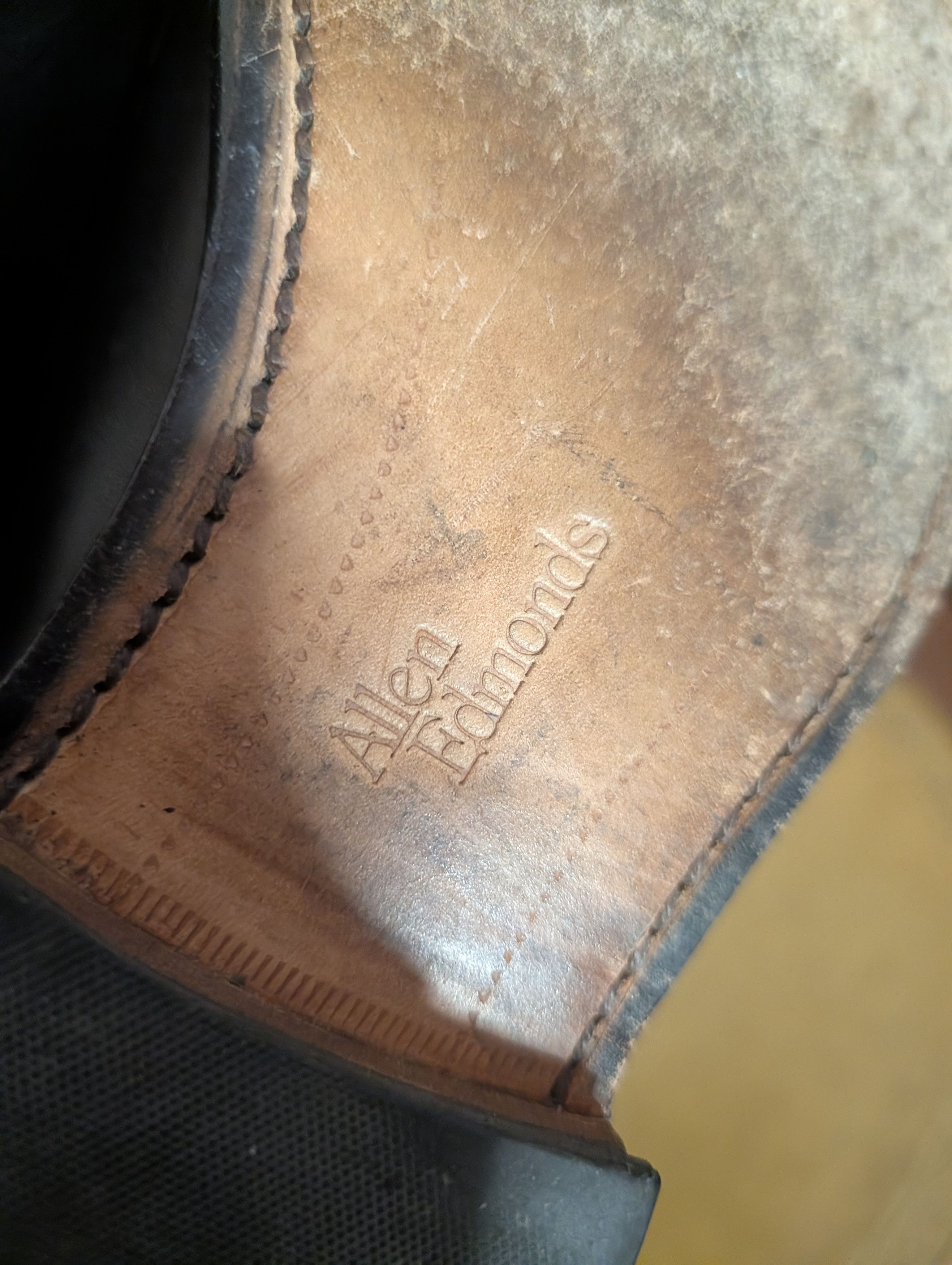 Allen Edmonds Black leather Pasadena slip-on MiUSA loafers metal detail Size US 9.5 / EU 42-43 - 8 Thumbnail