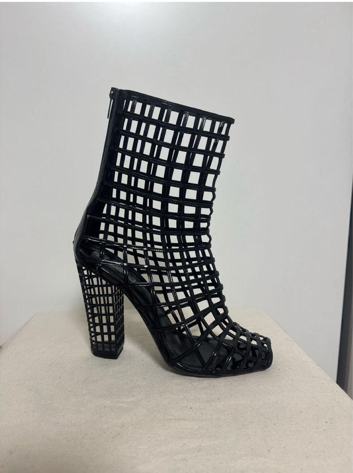 Yves Saint Laurent YSL booties Size US 8 / IT 38 - 2 Thumbnail