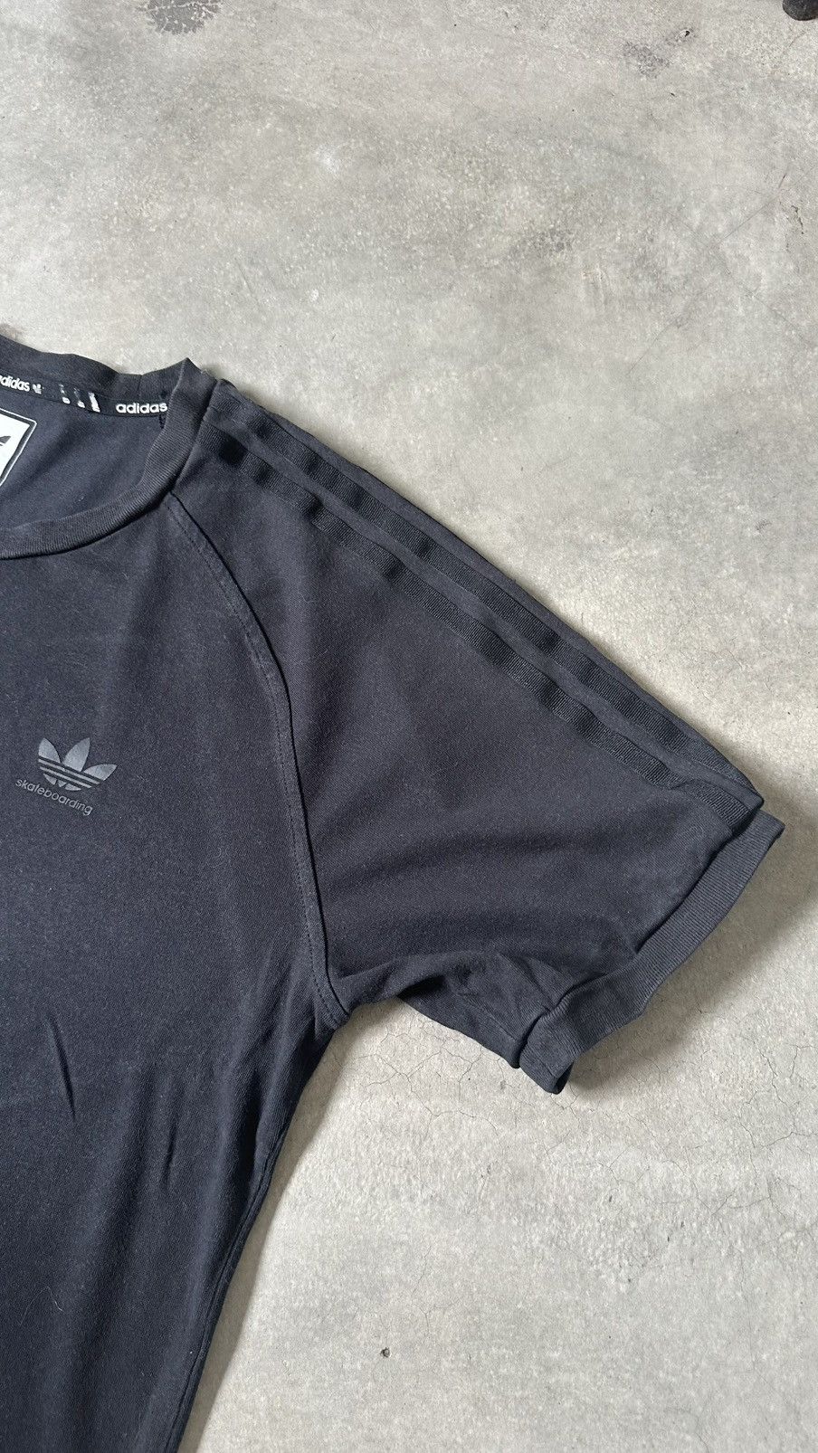 Adidas VINTAGE ADIDAS GERMANY TEE Size US L / EU 52-54 / 3 - 3 Thumbnail