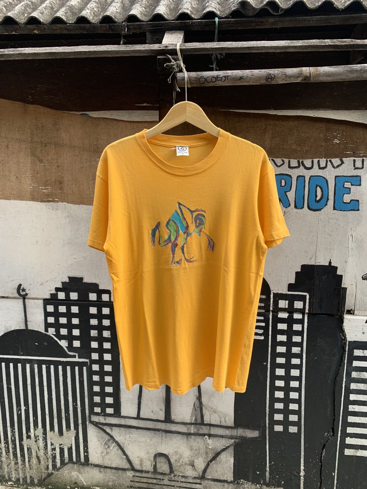 Volcom Vintage 90's volcom tshirt Size US M / EU 48-50 / 2 - 3 Thumbnail
