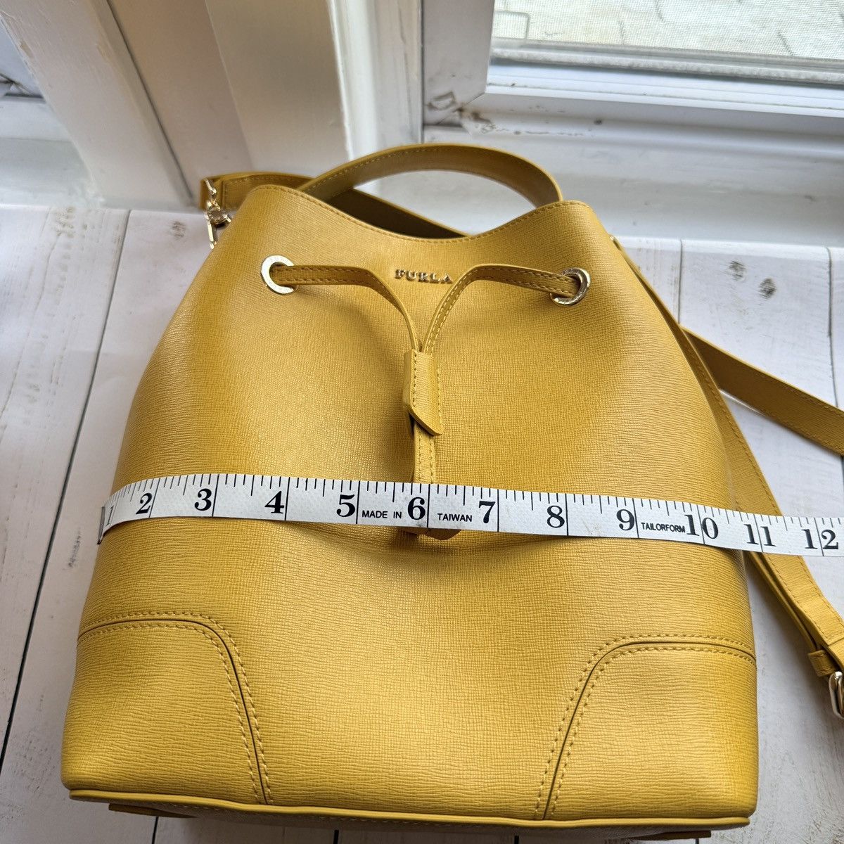 Furla Yellow Stacy S Bucket Bag with Detachable Pouch Size ONE SIZE - 9 Thumbnail