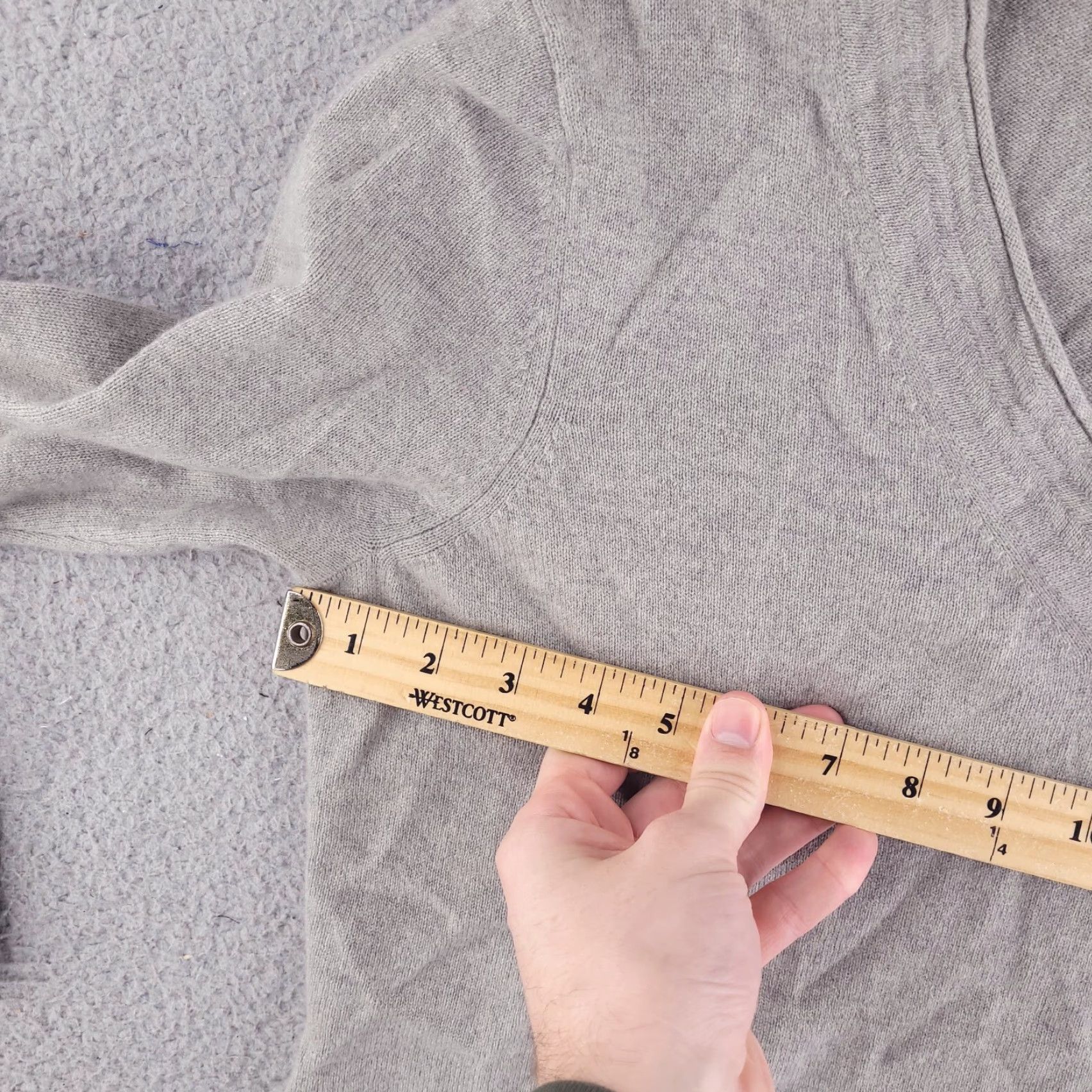 Jones New York Jones New York Sweater Womens Medium V-Neck Gray Knit Size M / US 6-8 / IT 42-44 - 5 Thumbnail