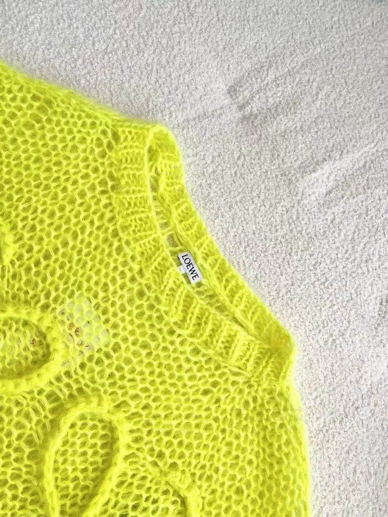 Loewe Loewe Mohair Large Logo Knit Sweater Size XS / US 0-2 / IT 36-38 - 4 Thumbnail
