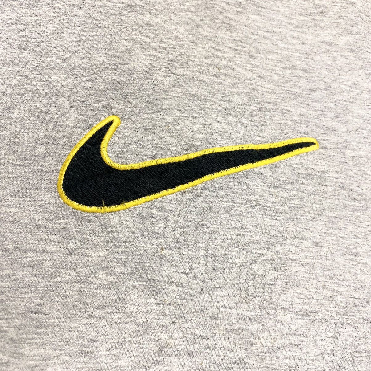 Nike × Vintage Grey Nike Vintage Sport T-shirt Archive Size US M / EU 48-50 / 2 - 8 Thumbnail
