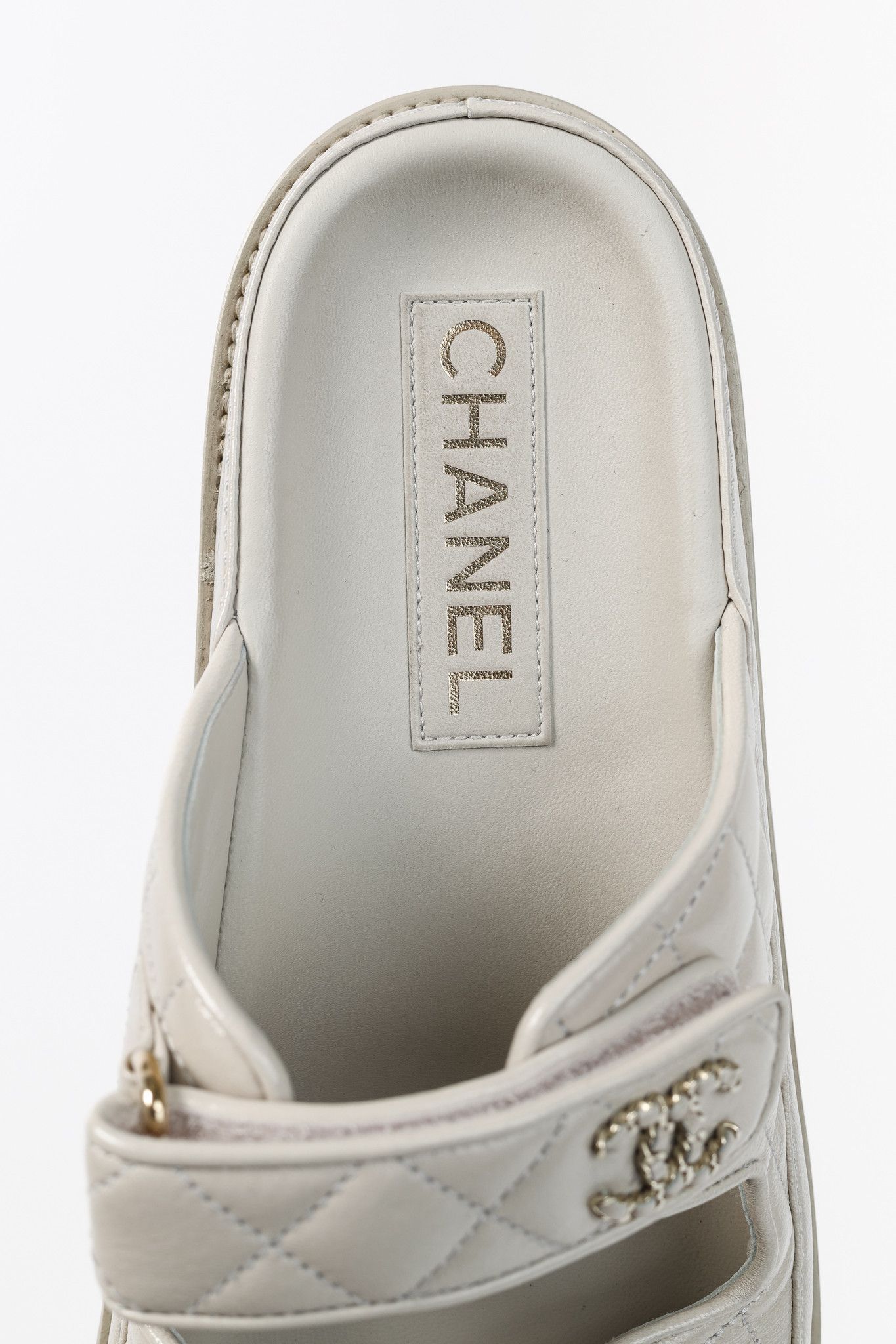 Chanel Chanel Lambskin Quilted CC Chain Velcro Dad Sandals Size US 7 / IT 37 - 11 Thumbnail
