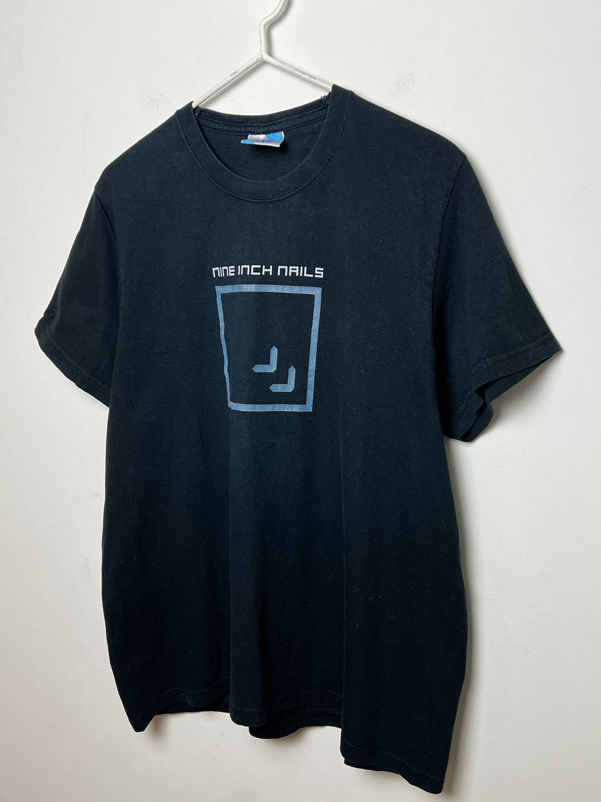 Band Tees nine inch nails y2k t shirt m-l Size US L / EU 52-54 / 3 - 2 Thumbnail
