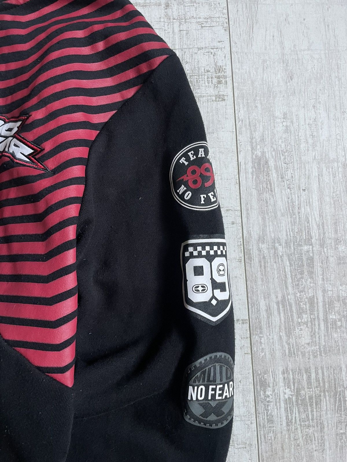 No Fear × Vintage Vintage No Fear Y2K Hoodie Skull Patch Logo X3 VERY RARE Size US S / EU 44-46 / 1 - 4 Thumbnail