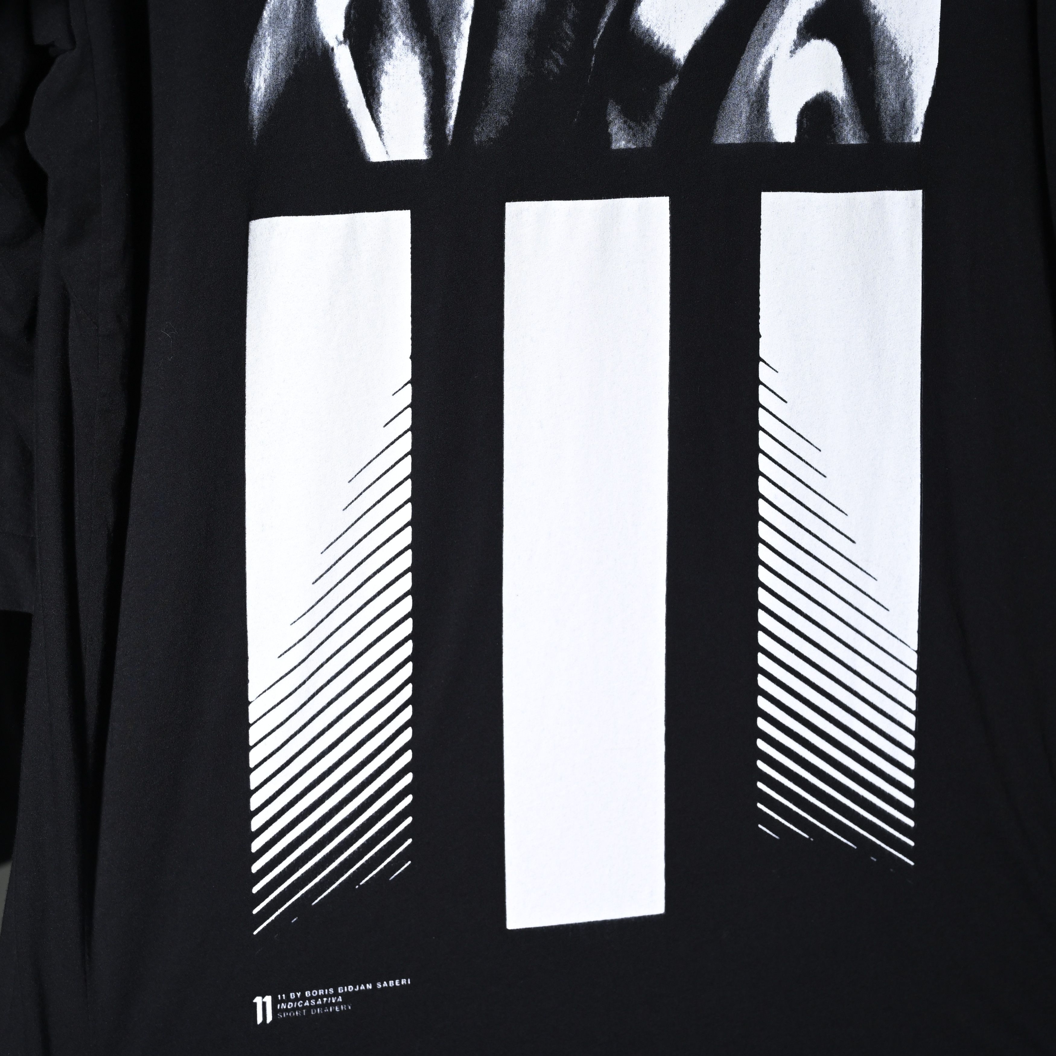 11 By Boris Bidjan Saberi 11 BY BORIS BIDJAN SABERI PRINTED LOGO EMBROIDERED TSHIRT Size US M / EU 48-50 / 2 - 4 Thumbnail