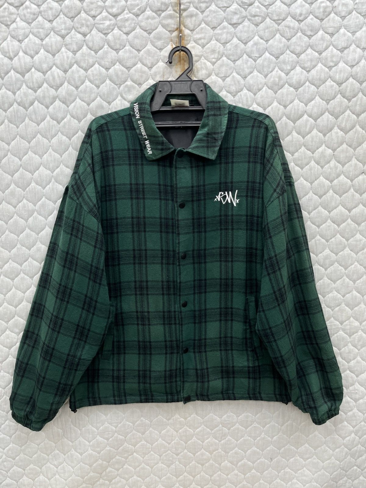 Vision Streetwear 🔥🔥🔥STEALS VISION STREETWEAR TARTAN GREEN JACKET SHIRTS Size US M / EU 48-50 / 2 - 5 Thumbnail