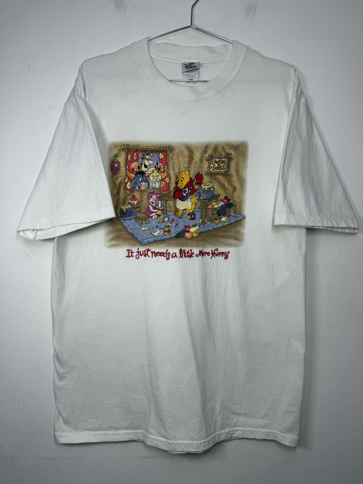 Disney Vintage Disney Store Winnie the Pooh T-Shirt – Early 2000s Size US L / EU 52-54 / 3 - 1 Thumbnail