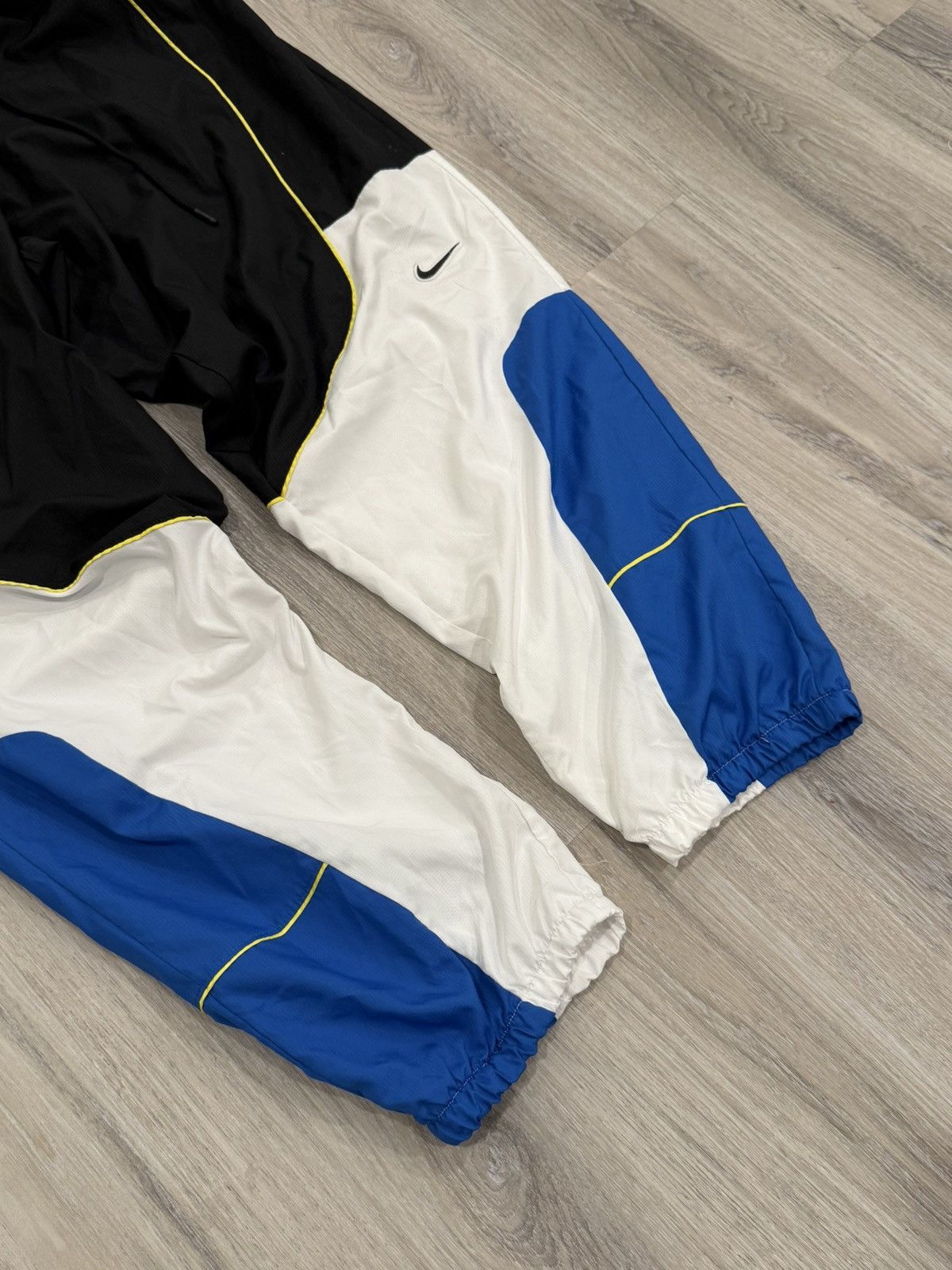Nike Nike Nylon Throwback Basketball Pants Size US 38 / EU 54 - 4 Thumbnail