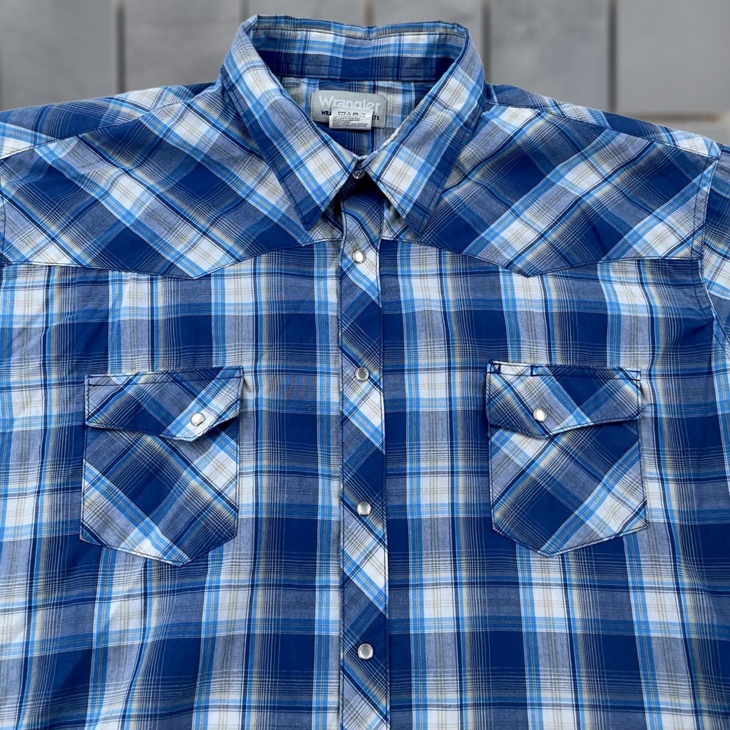 Wrangler Wrangler Shirt Men 3XL Blue White Plaid Western S/S Collared Pearl Snap Button-Up Pocket Outdoor Casual Travel | Mens Size US XXL / EU 58 / 5 - 1 Thumbnail
