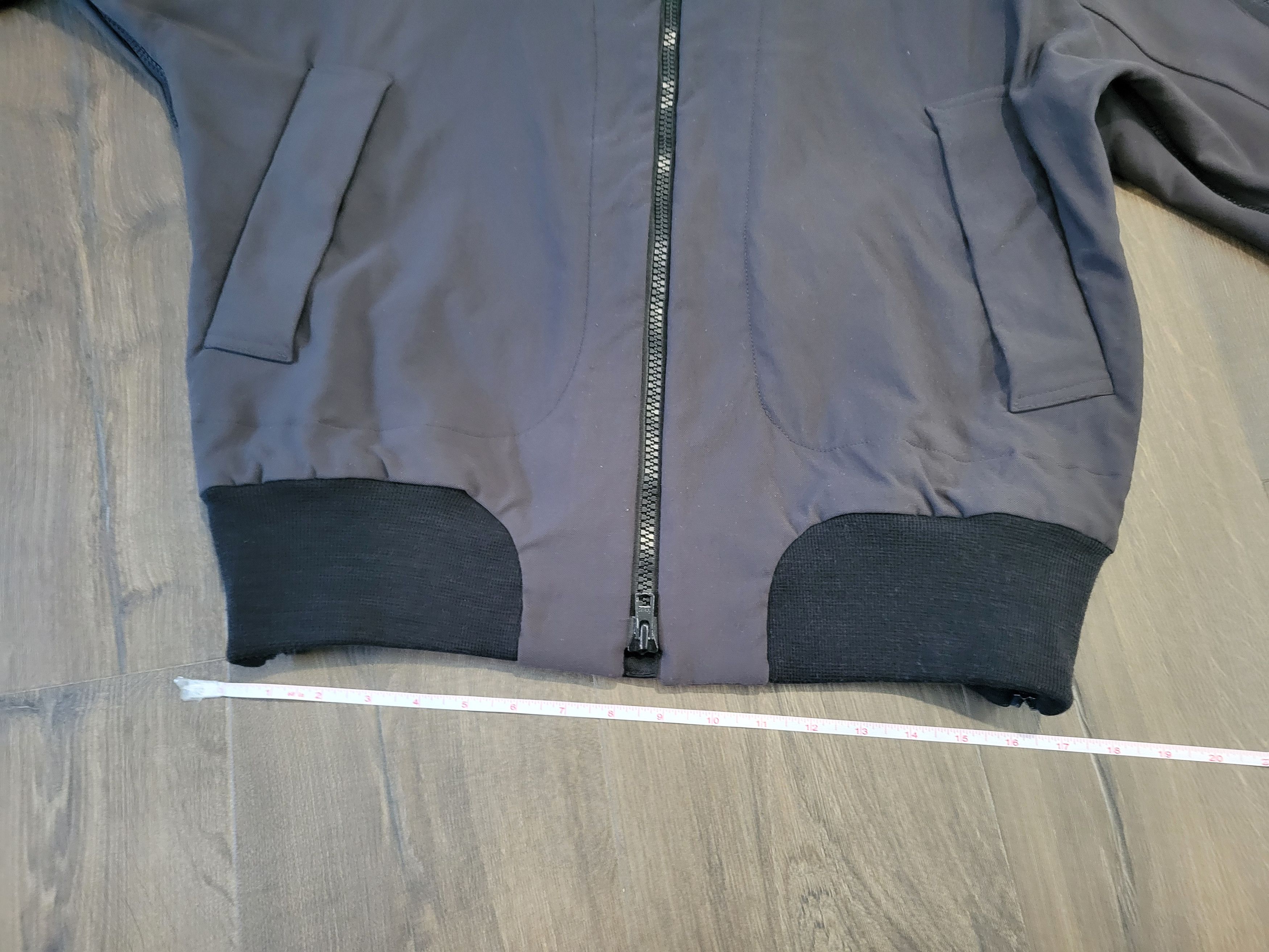Outlier Bombtwill Bombshell Size US M / EU 48-50 / 2 - 14 Thumbnail