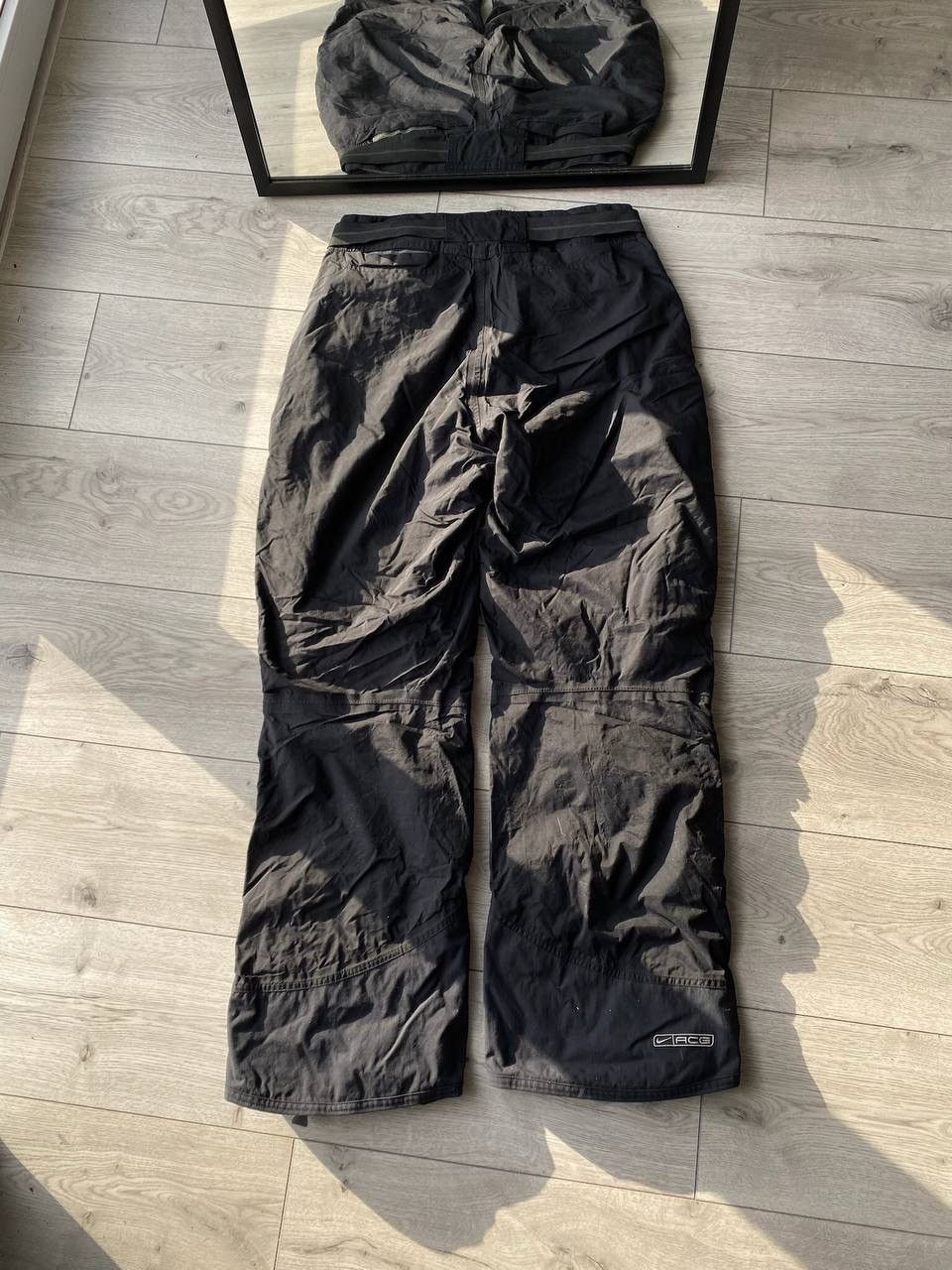 Nike acg storm fit pants best sale