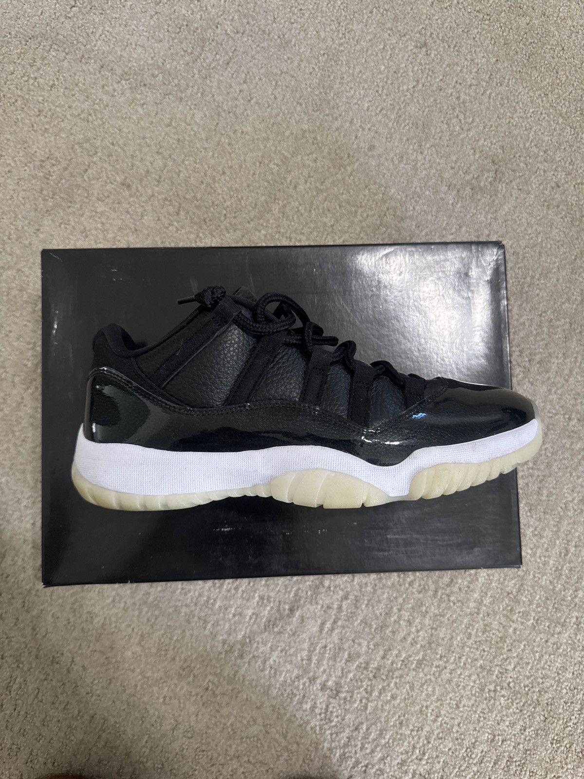 Jordan Brand Jordan 11 Retro Low 72-10 Size US 10 / EU 43 - 7 Thumbnail