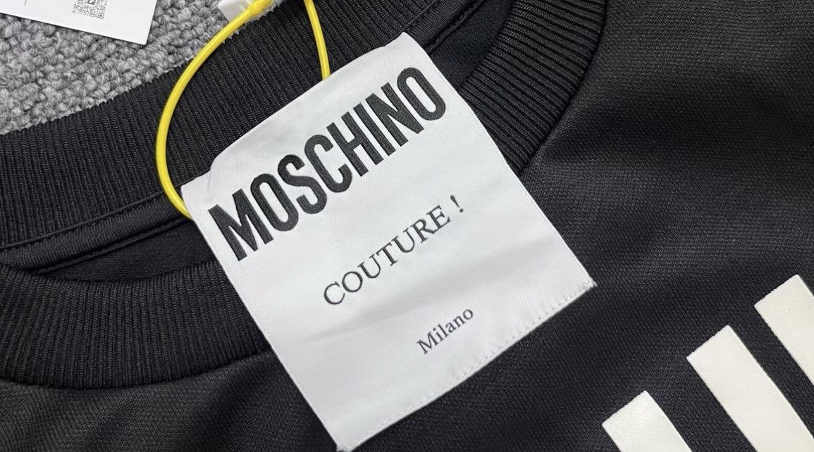 Moschino MOSCHINO Printed Logo Sweatshirt J16 Size US M / EU 48-50 / 2 - 3 Thumbnail