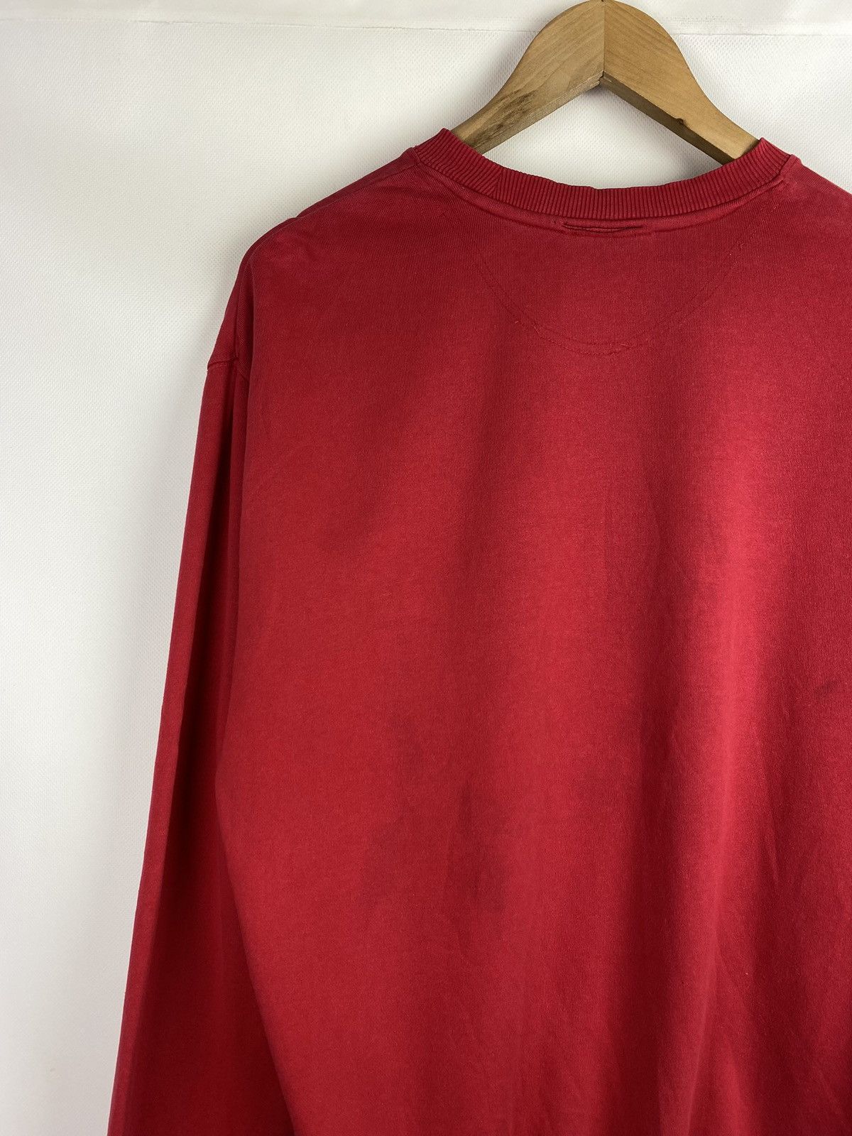 Nike VTG 90s Nike Center Logo men’s crewneck sweatshirt pullover Size US L / EU 52-54 / 3 - 16 Thumbnail