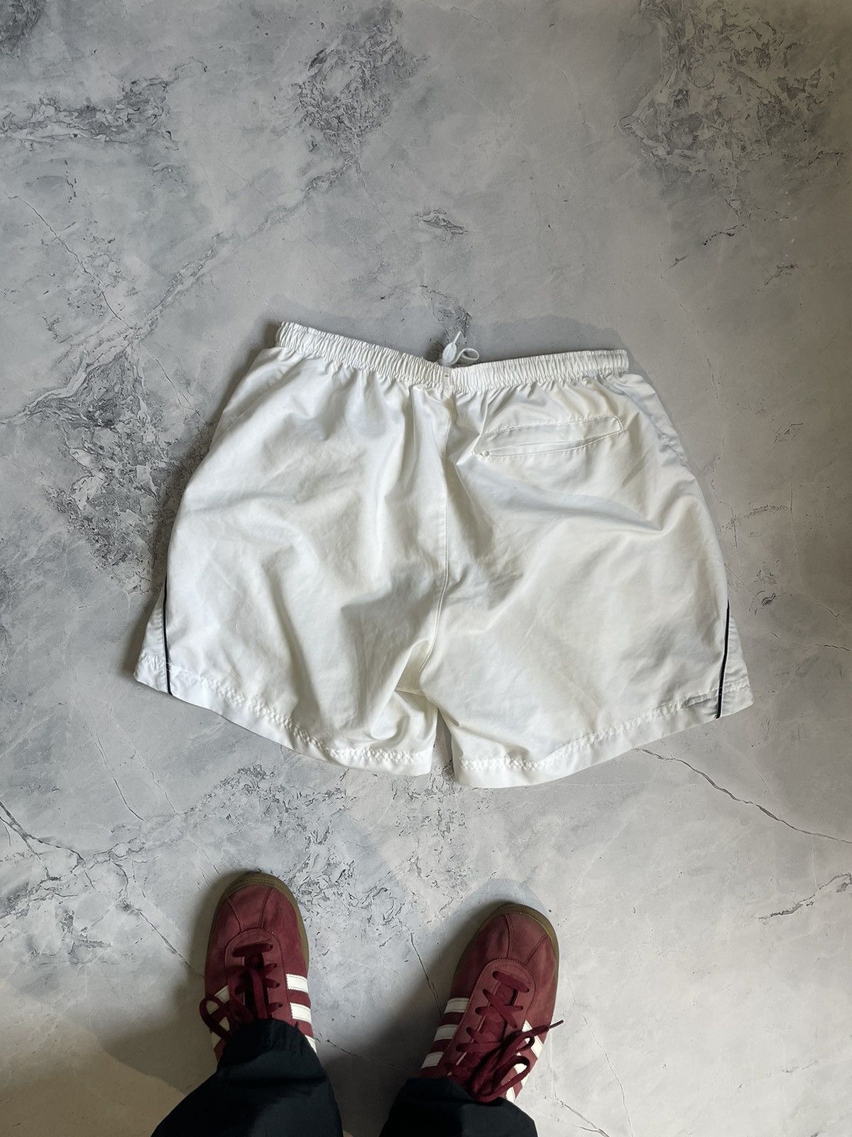 Vintage Vintage 90s Nylon Nike Shorts Size US 34 / EU 50 - 4 Thumbnail