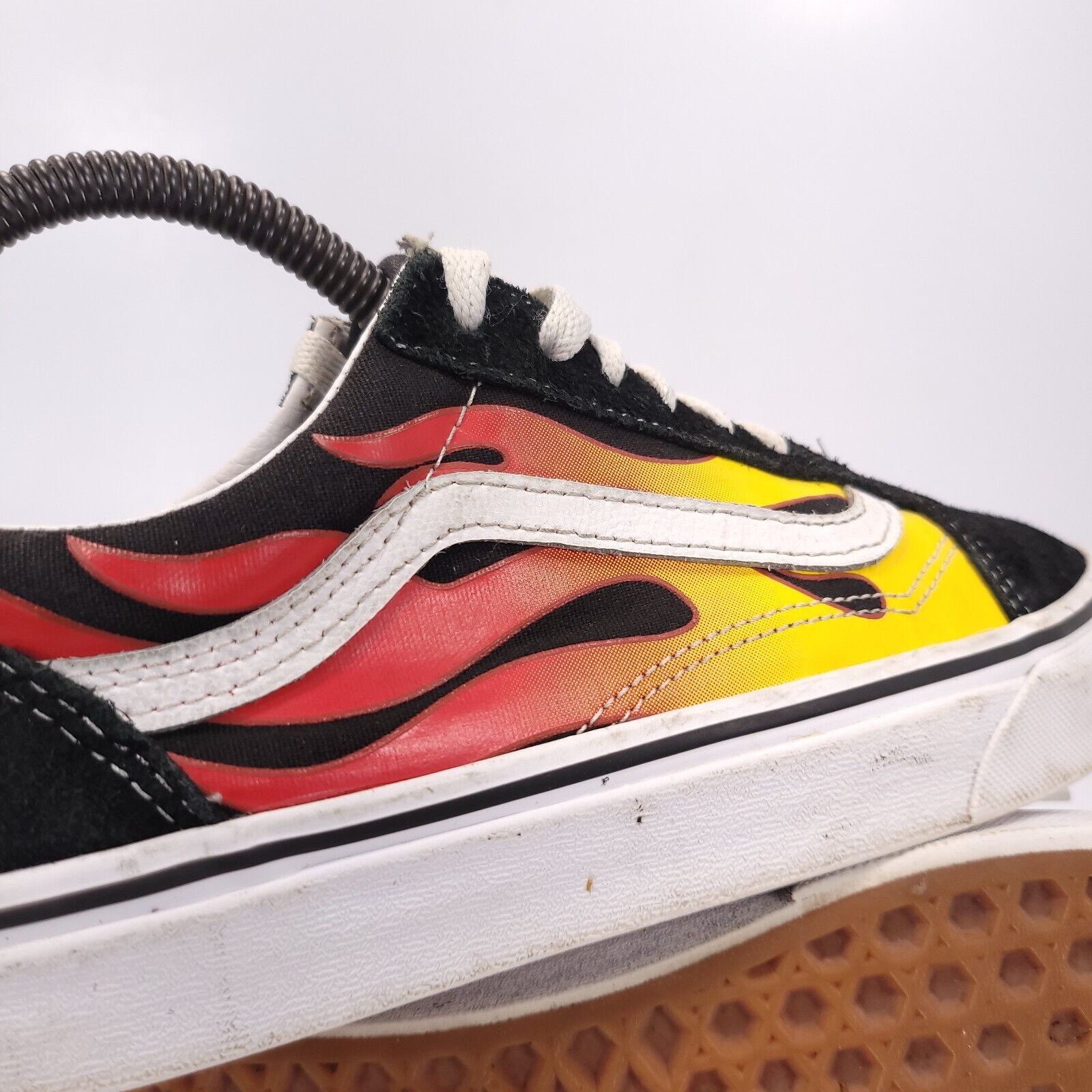 Vans Vans Old Skool Black Flame Low Top Shoes Size Men’s 5.5 Size US 5.5 / EU 38 - 8 Thumbnail