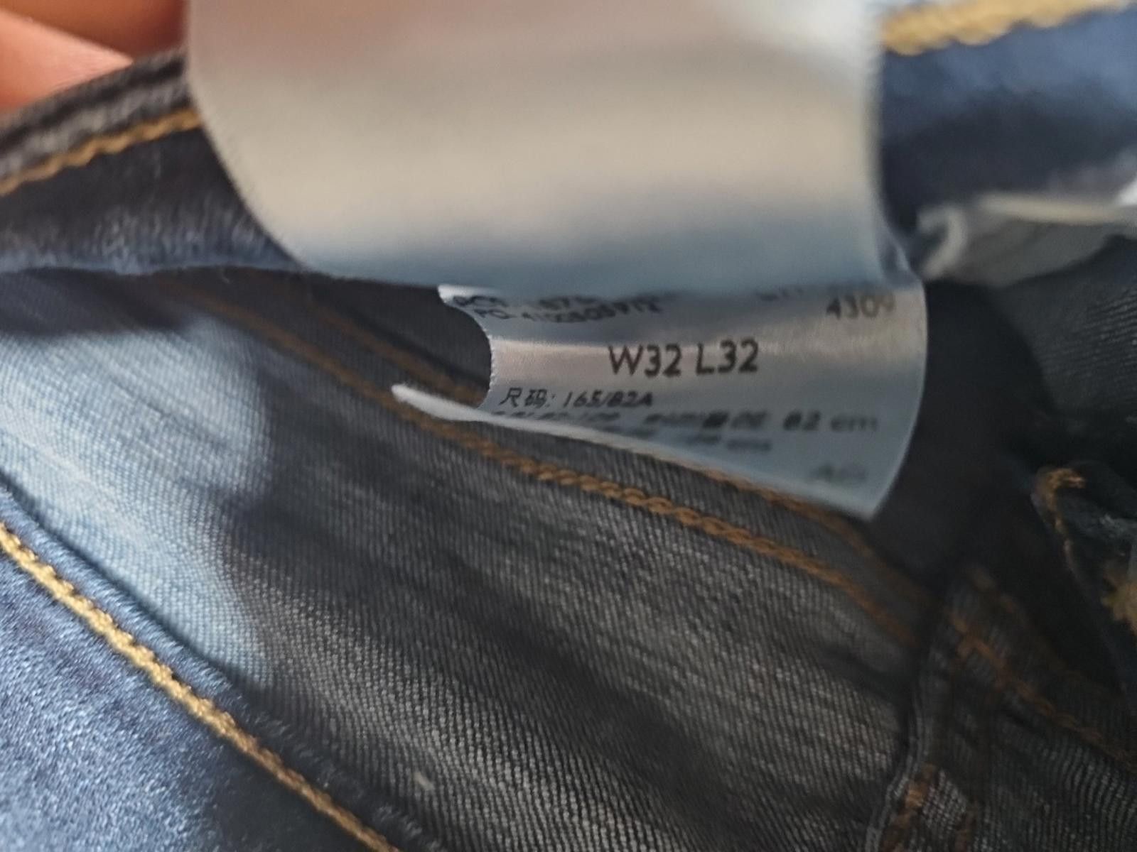 Levi's Womens Levis 725 High Rise Bootcut Sz 32x32 Jeans Size 32" / US 10 / IT 46 - 6 Thumbnail