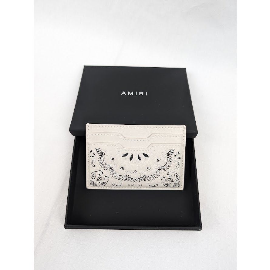 Amiri o1rshd1 Size: OS / Pebbled Bandana Card Holder in Beige Size ONE SIZE - 9 Thumbnail