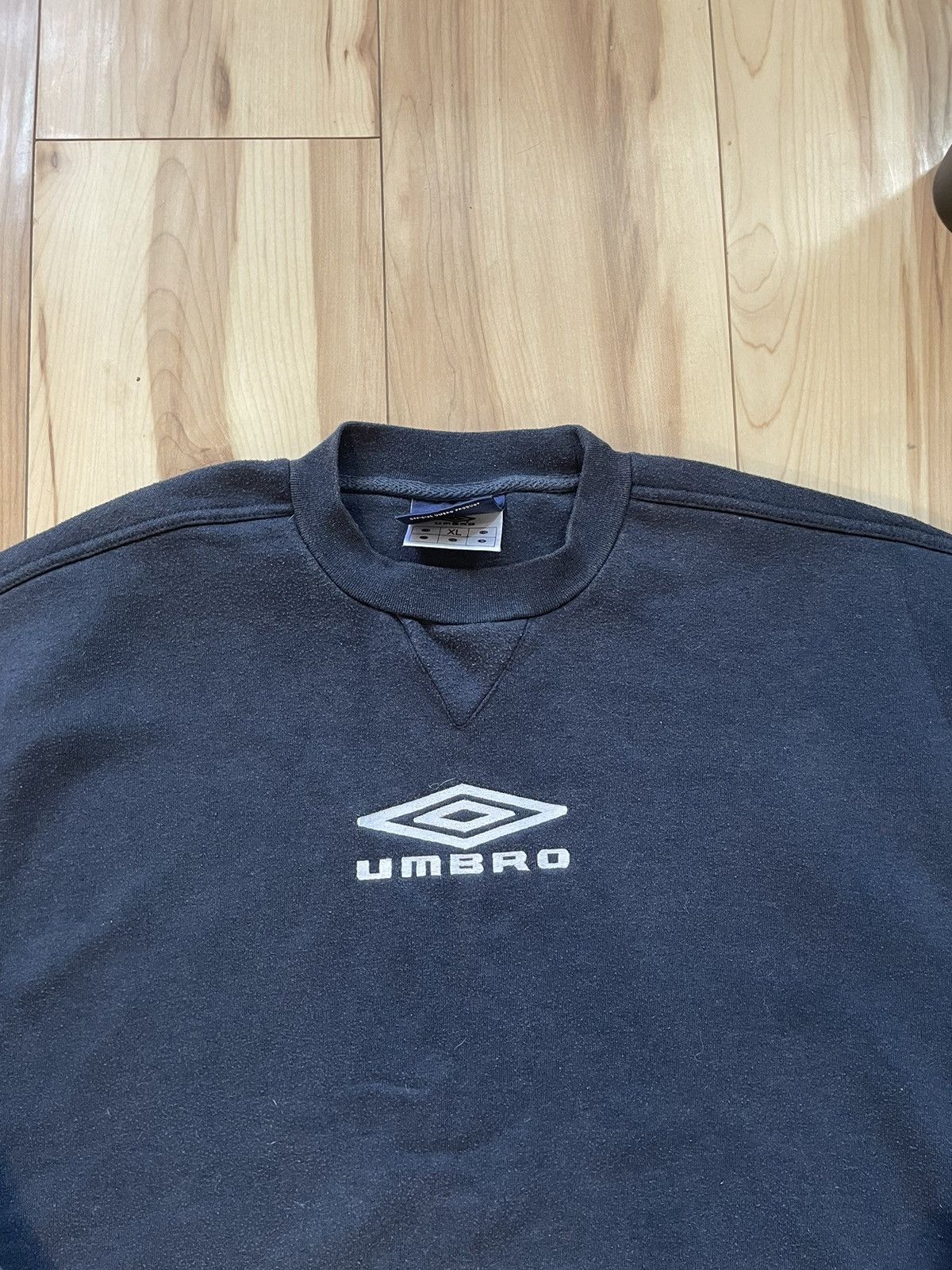 Umbro × Vintage Sweatshirt Umbro Streetwear Boxy Big Logo Y2K Retro 90s Size US XL / EU 56 / 4 - 3 Thumbnail