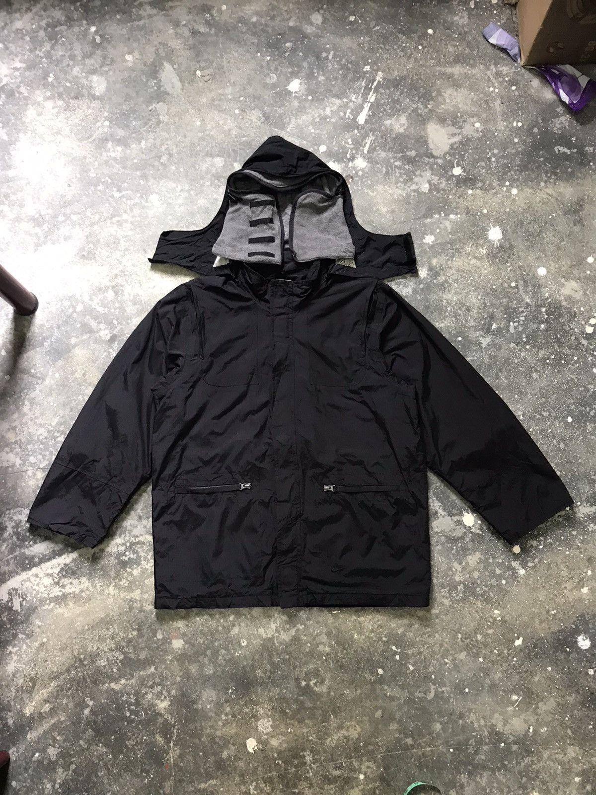 Nike Storms Fit Tactical Windbreaker
