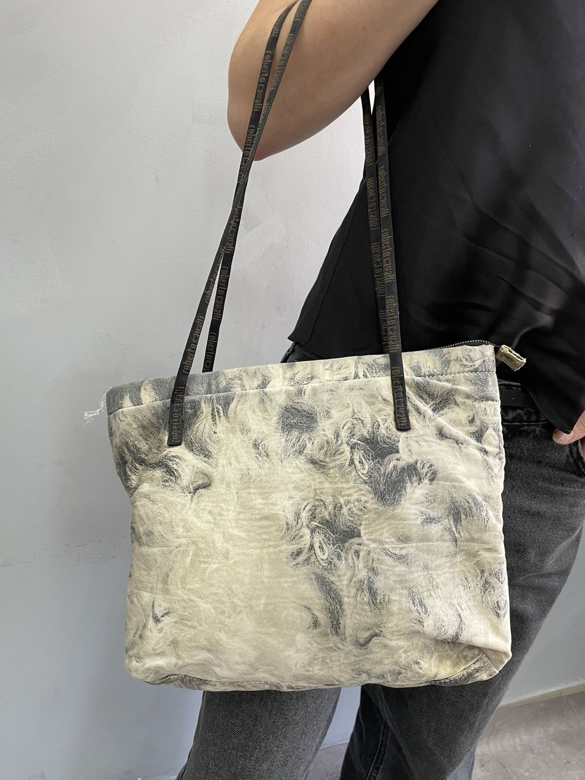 Roberto Cavalli Rare Roberto Cavalli crazy abstract print y2k hand bag Size ONE SIZE - 5 Thumbnail