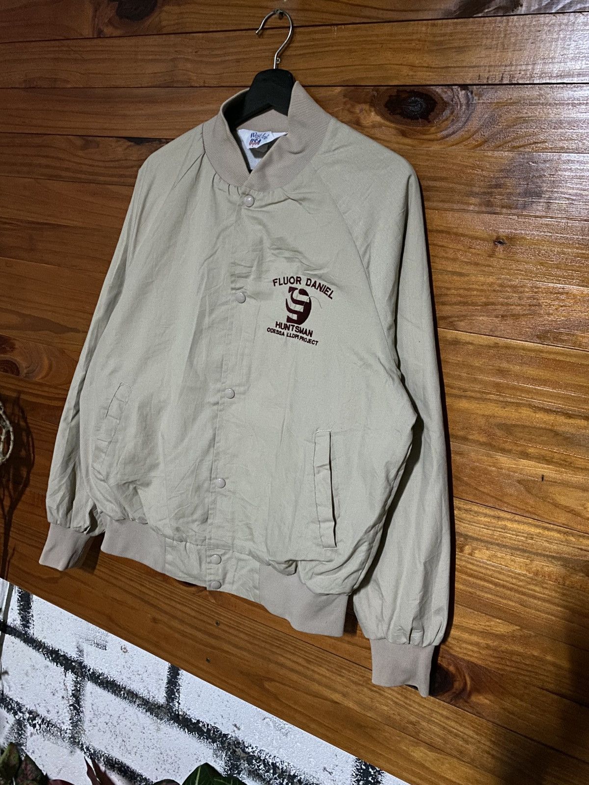 Vintage WestArk USA Fluor Daniel Huntsman Odessa LLDP Project Size US L / EU 52-54 / 3 - 4 Thumbnail