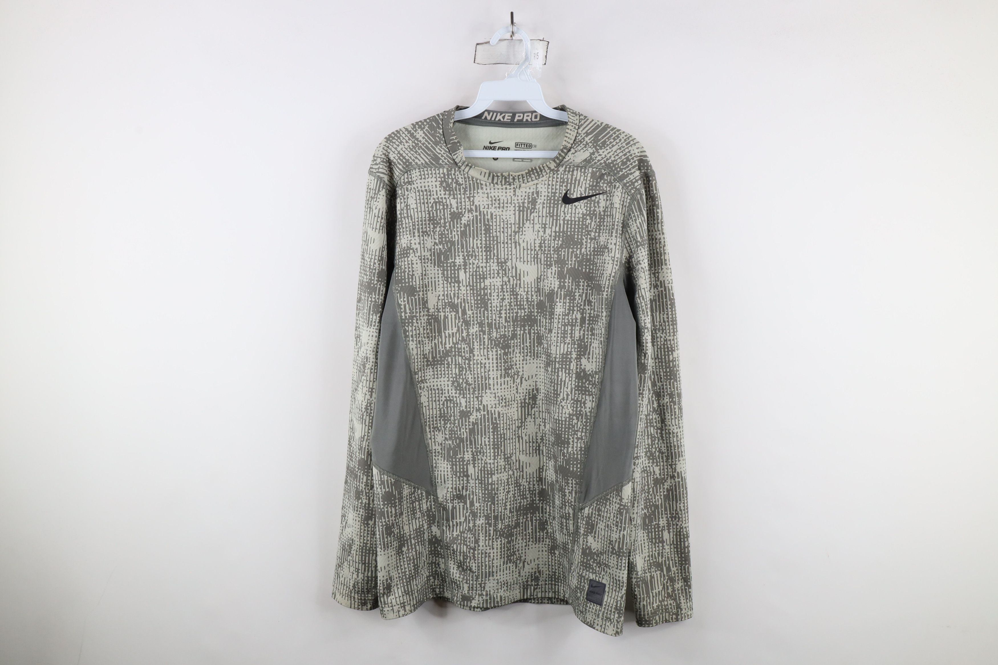 Nike × Vintage Nike Pro Compression Digi Camouflage Training Gym T-Shirt Size US M / EU 48-50 / 2 - 1 Thumbnail