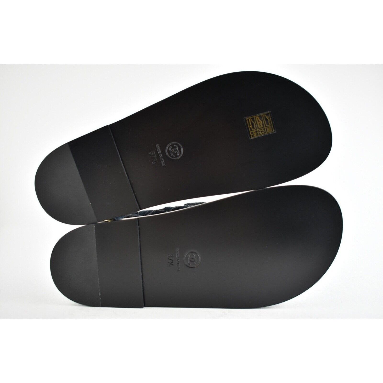 Chanel Chanel 21A Blue Black Grey Denim CC Logo Mule Slide Strap Size US 7.5 / IT 37.5 - 12 Thumbnail