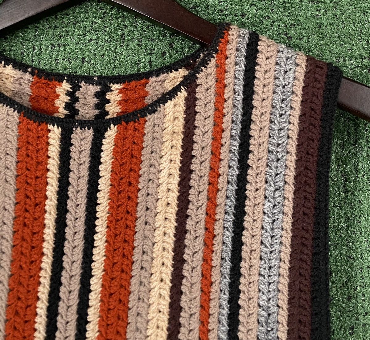 Vintage Vintage 70’s Handmade Crotchet Patterned Long Sweater Vest Size S / US 4 / IT 40 - 4 Thumbnail