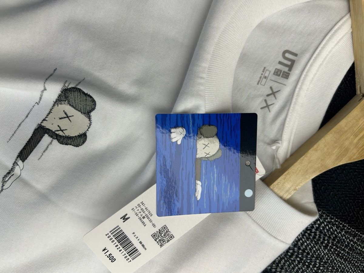 Kaws Kaws T-shirt Size US M / EU 48-50 / 2 - 5 Thumbnail