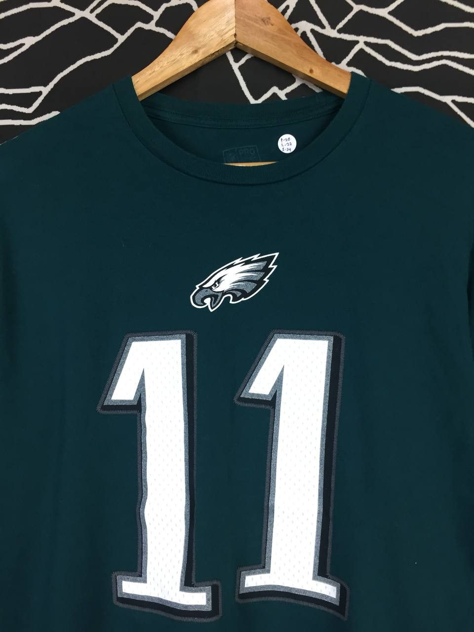 NFL × Vintage Fanatics Pro Line NFL Philadelphia Eagles Carson Wentz Tee Size US M / EU 48-50 / 2 - 2 Thumbnail