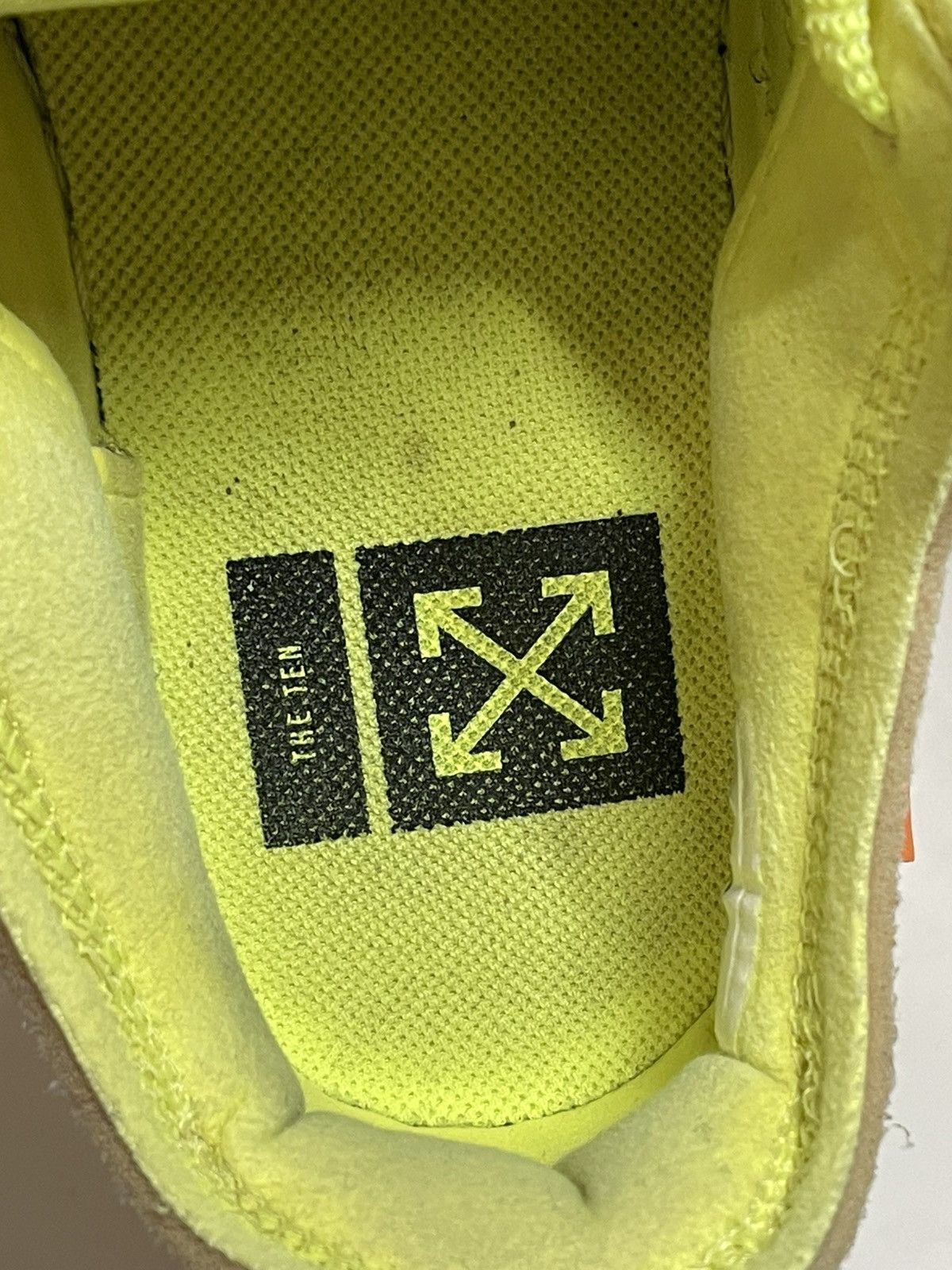 Nike × Off-White Nike Air Force 1 Low Off-White Volt Size US 7.5 / EU 40-41 - 20 Thumbnail