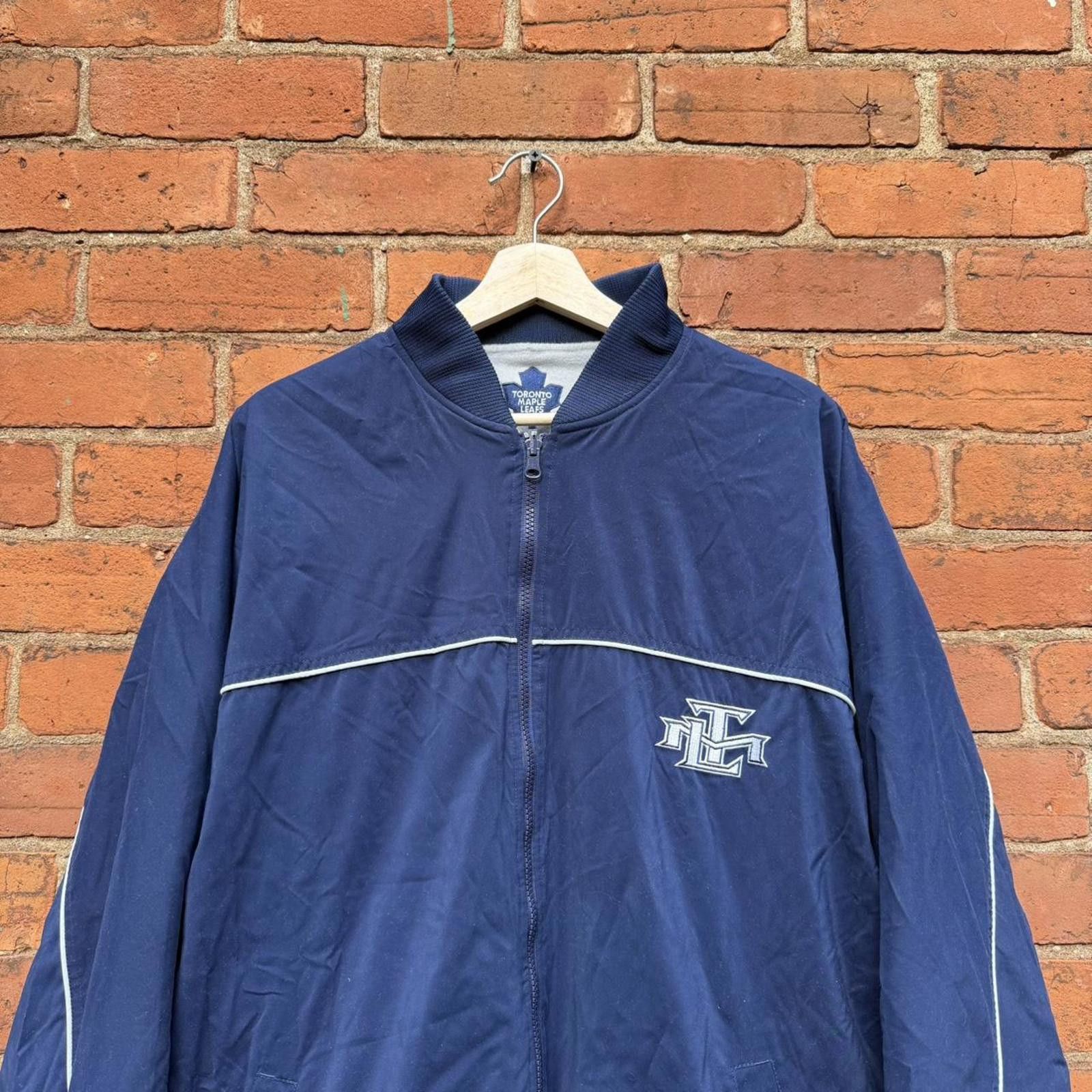 Other vintage Toronto maple leafs reversible jacket 00s XL Size US XL / EU 56 / 4 - 2 Thumbnail