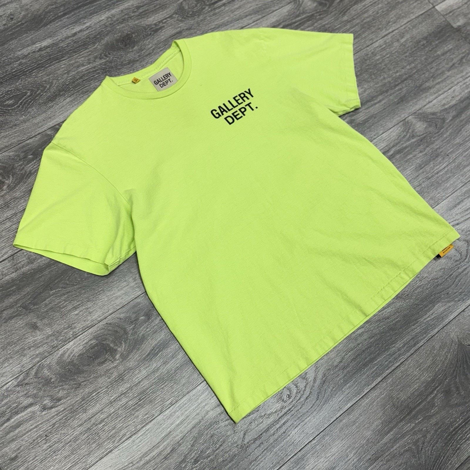 Gallery Dept. Gallery Dept Souvenir Tee ' Lime Green ' | ONLY WORN 1x Size US L / EU 52-54 / 3 - 3 Thumbnail