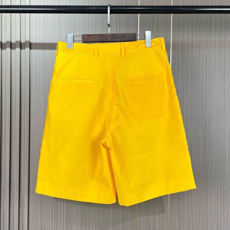 Fendi Fendi Logo Embroidered Yellow Shorts Size 46 Size US 44 / EU 60 - 2 Thumbnail