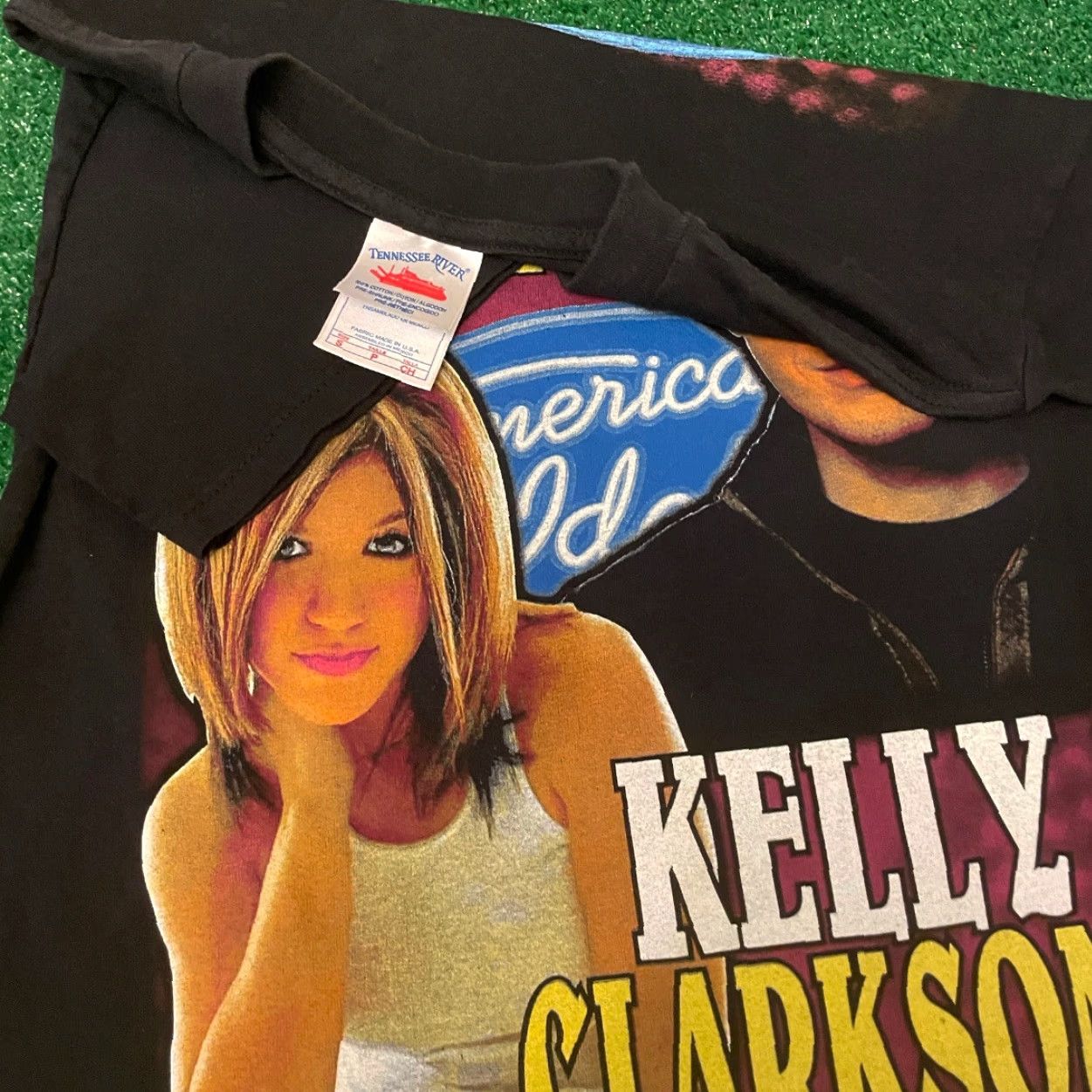 Vintage VINTAGE 90s American Idol Clay Aiken Kelly Clarkson Rap Tee VTG 2000s Shirt S Black Men Mens Small Short Sleeve T-Shirt Hip Hop Music USA Size US S / EU 44-46 / 1 - 3 Thumbnail