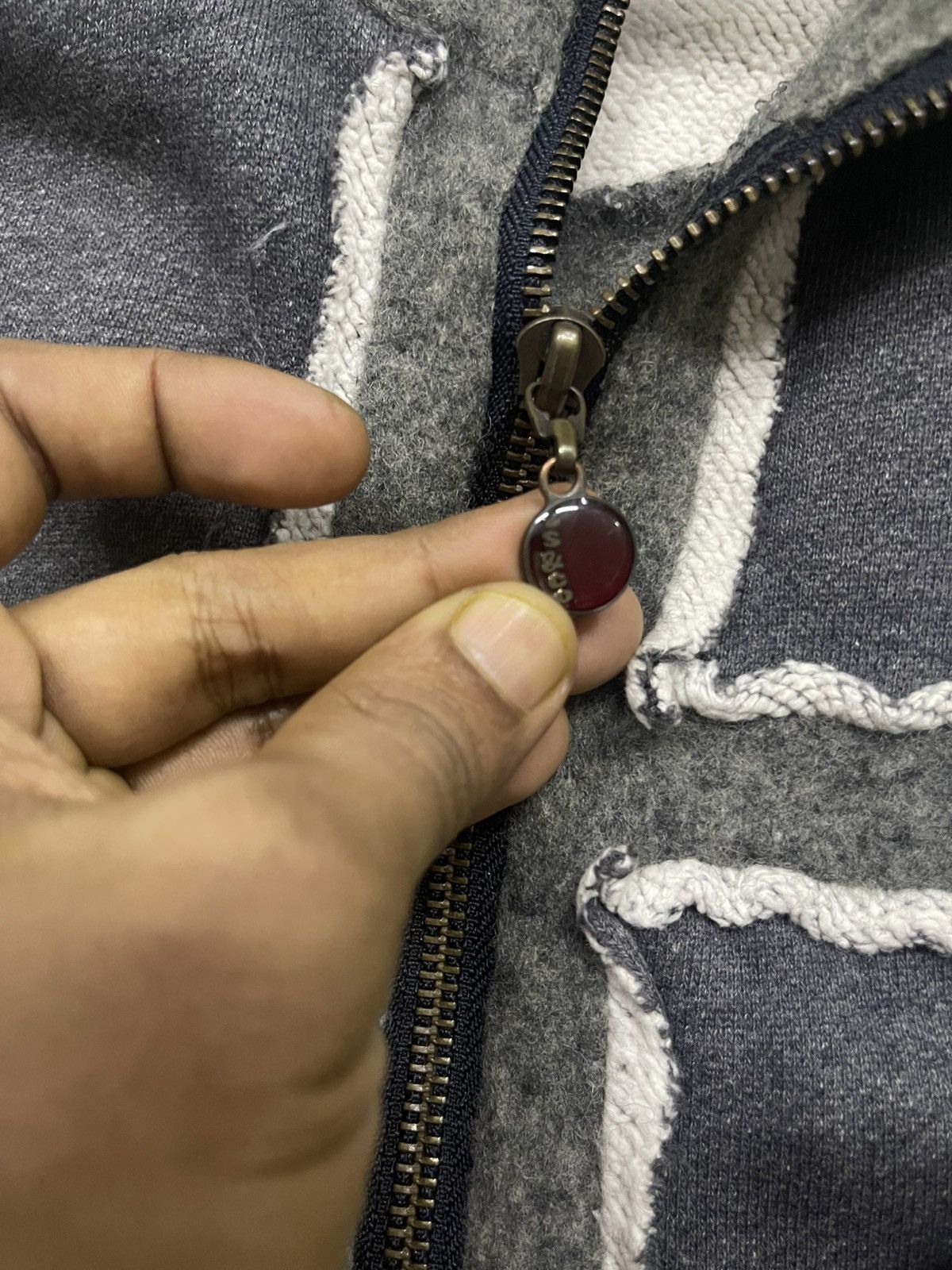 Levi's 2000s LEVIS RED TAB COTTON ,WOOL CROSS ZIPPER SWEATER Size US M / EU 48-50 / 2 - 9 Thumbnail