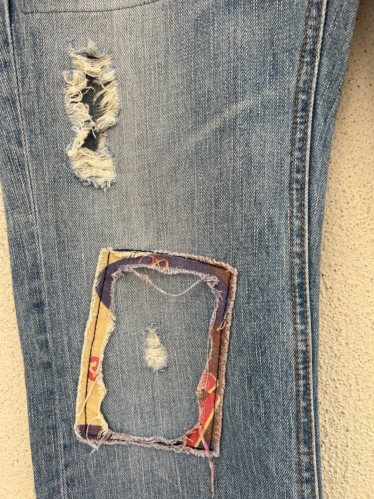 Vintage Vintage Bonds & Peace Japan Rips Distress Denim Flare Jeans Size US 32 / EU 48 - 9 Thumbnail
