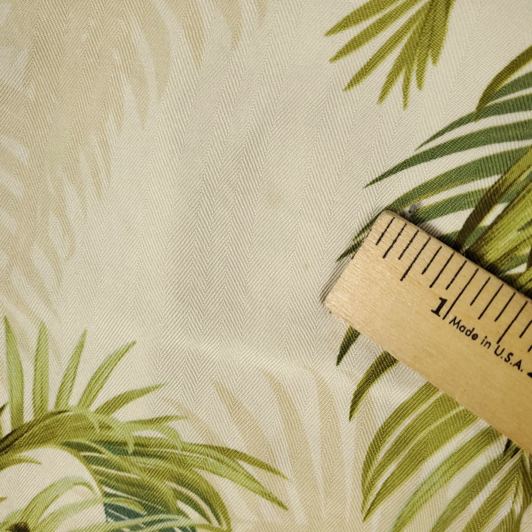 Tommy Bahama Tommy Bahama Shirt Mens 2XL Beige Green Palm Tree Print Silk Hawaiian Button Up Size US XXL / EU 58 / 5 - 3 Thumbnail