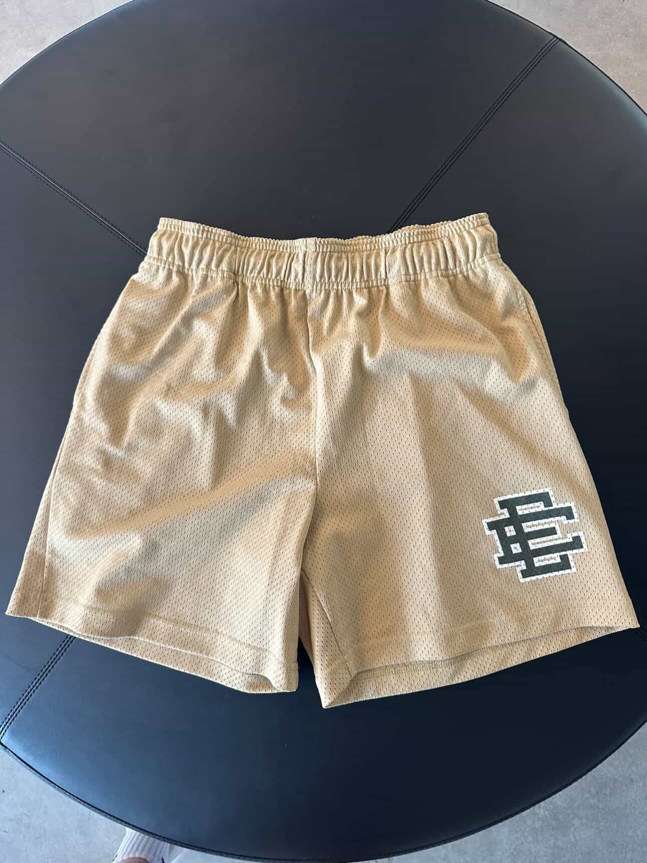 Eric Emanuel Eric emanual EE shorts tan olive Size US 30 / EU 46 - 1 Thumbnail