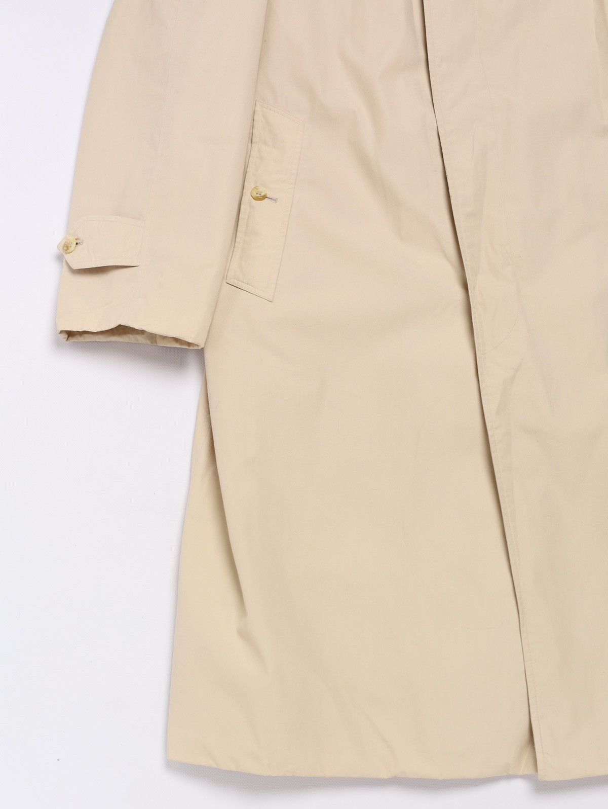 Burberry Burberry Vintage Beige Trench Coat 52 size Jacket Size US L / EU 52-54 / 3 - 3 Thumbnail