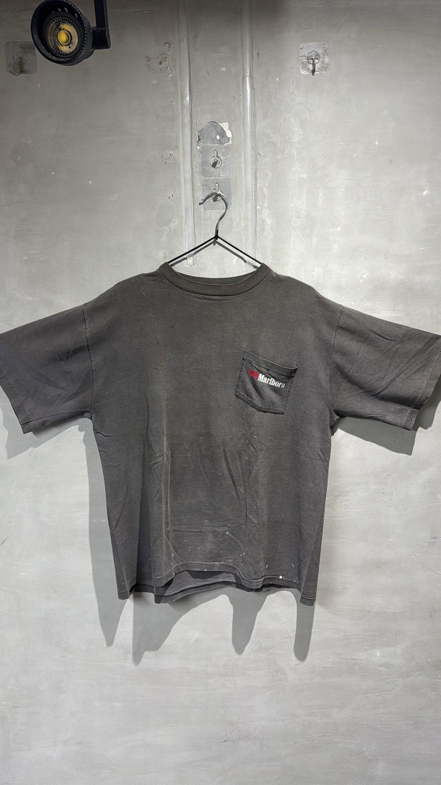 Marlboro vintage 90s trashed marlboro faded distressed cowboy tee Size US L / EU 52-54 / 3 - 2 Thumbnail