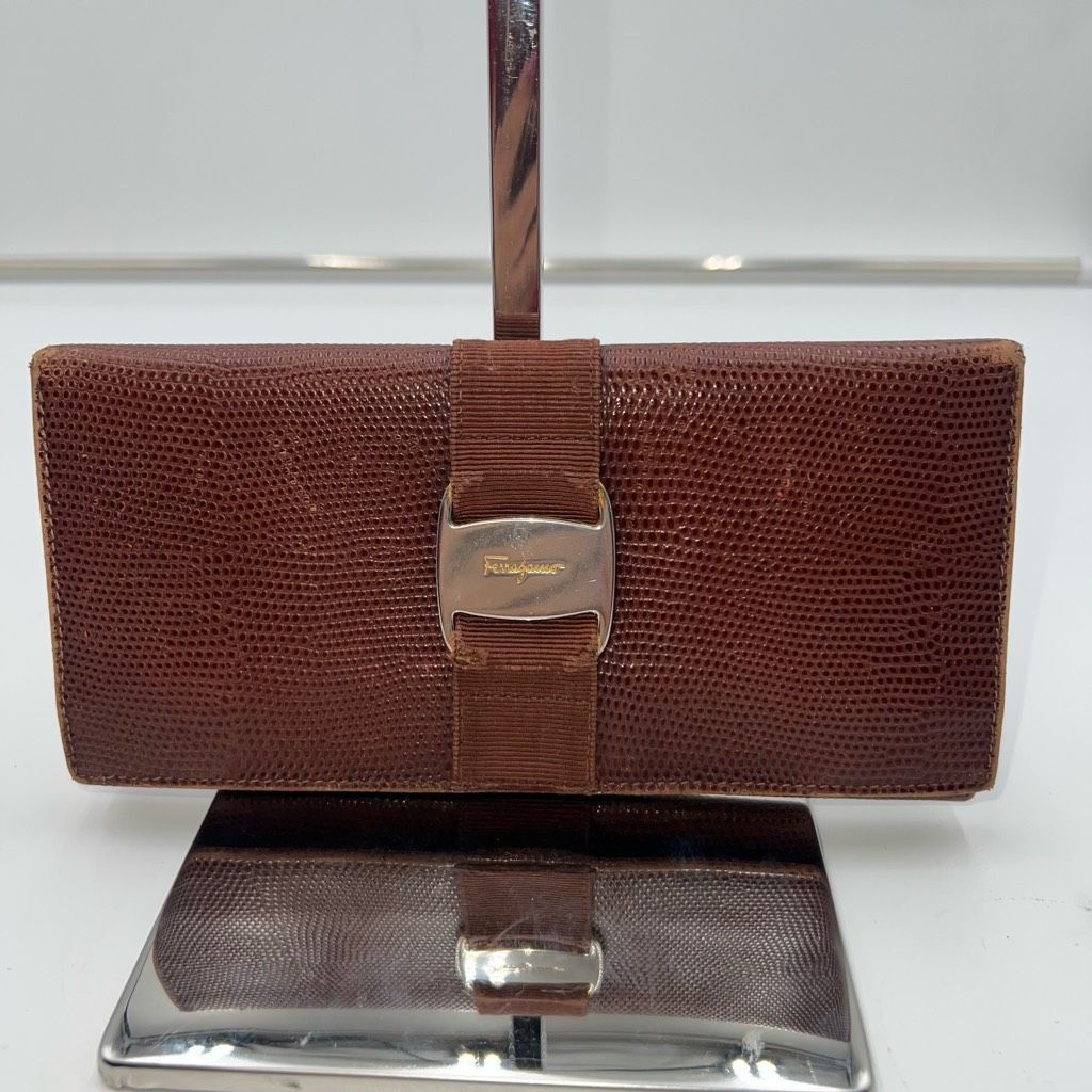 Salvatore Ferragamo Salvatore Ferragamo Vera Ribbon Wallet Brown and Gold Size ONE SIZE - 1 Thumbnail